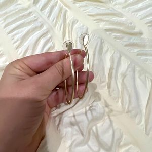 Kendra Scott gold hoops